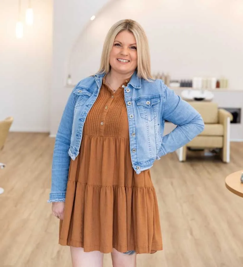 Chanara — Senior stylist at Ergo and Mane Bridgewater
